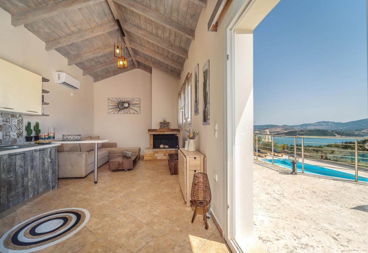 Koumaries Villas Лигия Екстериор снимка
