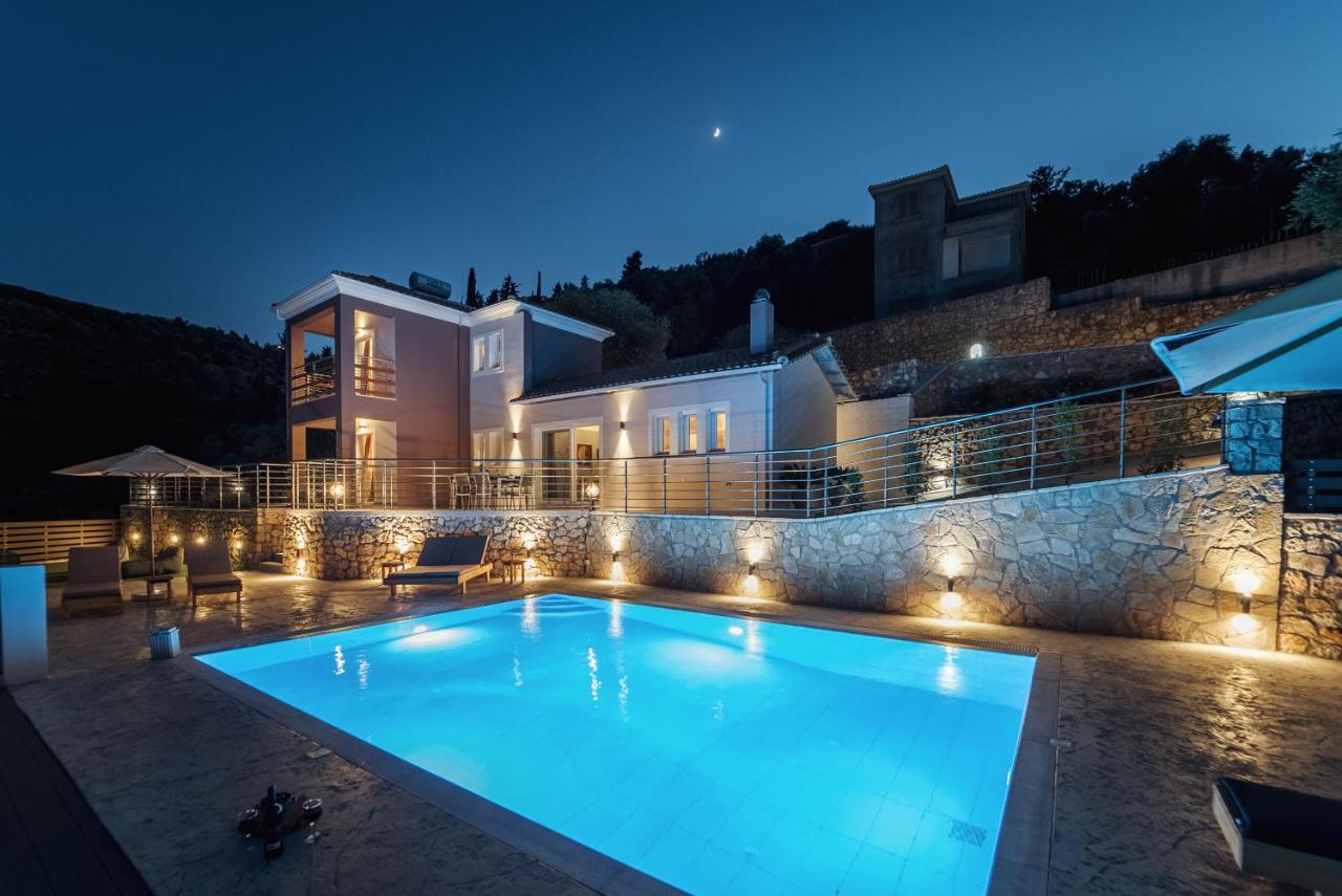 Koumaries Villas Лигия Екстериор снимка