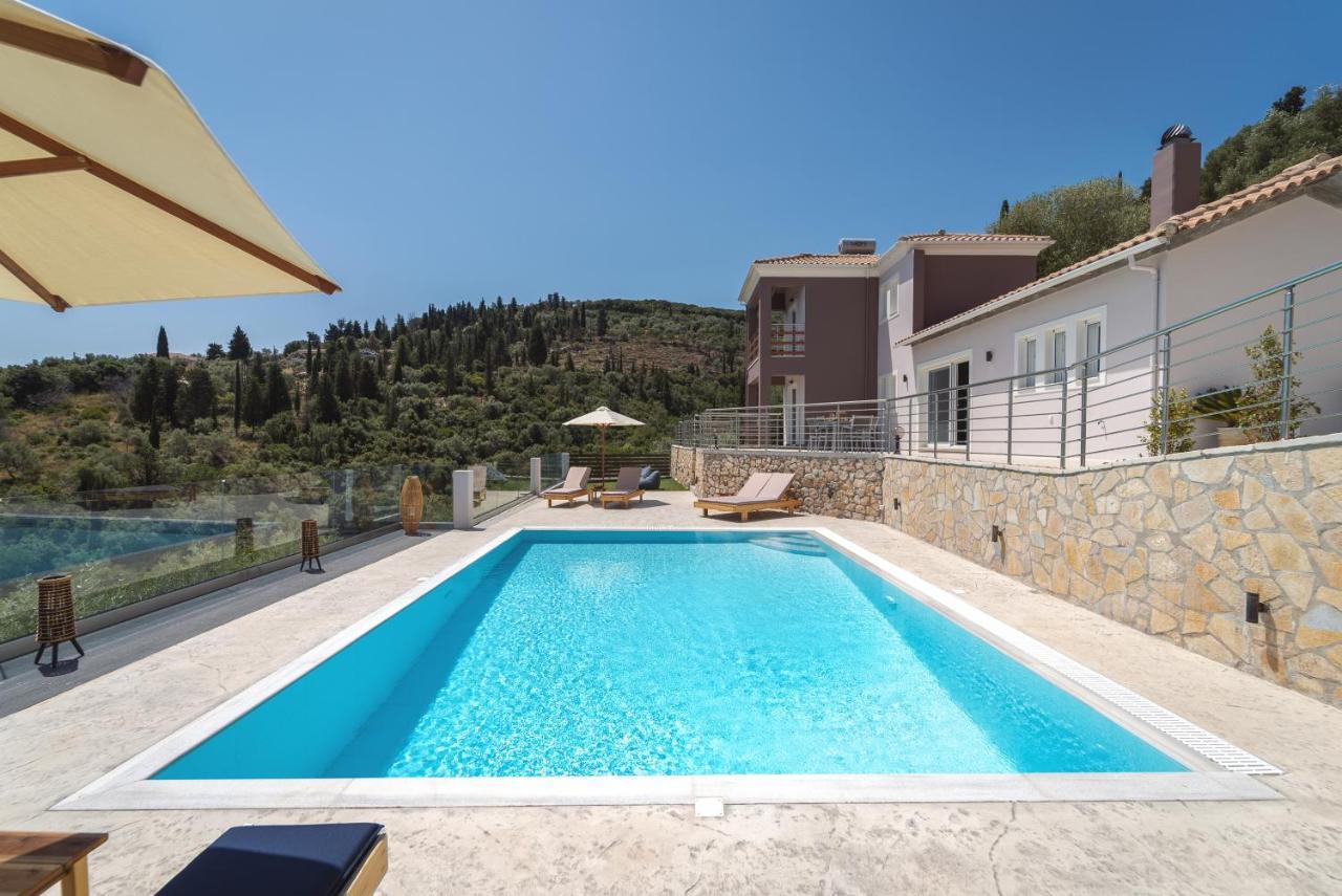 Koumaries Villas Лигия Екстериор снимка