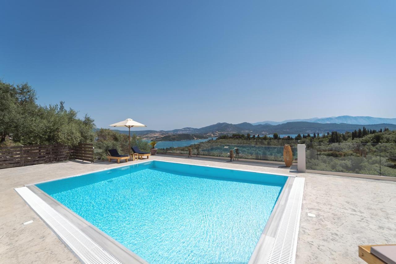 Koumaries Villas Лигия Екстериор снимка