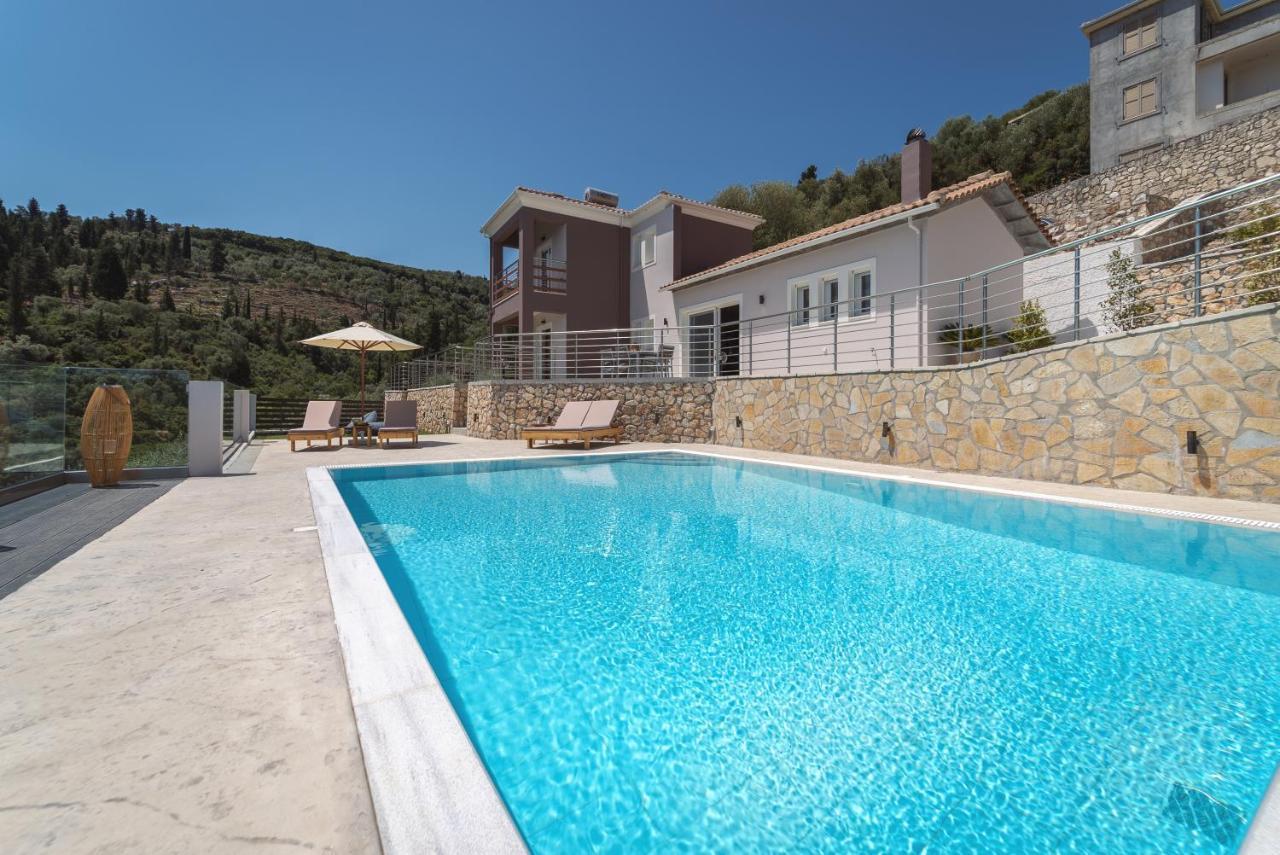 Koumaries Villas Лигия Екстериор снимка