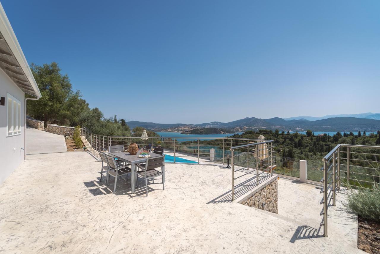 Koumaries Villas Лигия Екстериор снимка