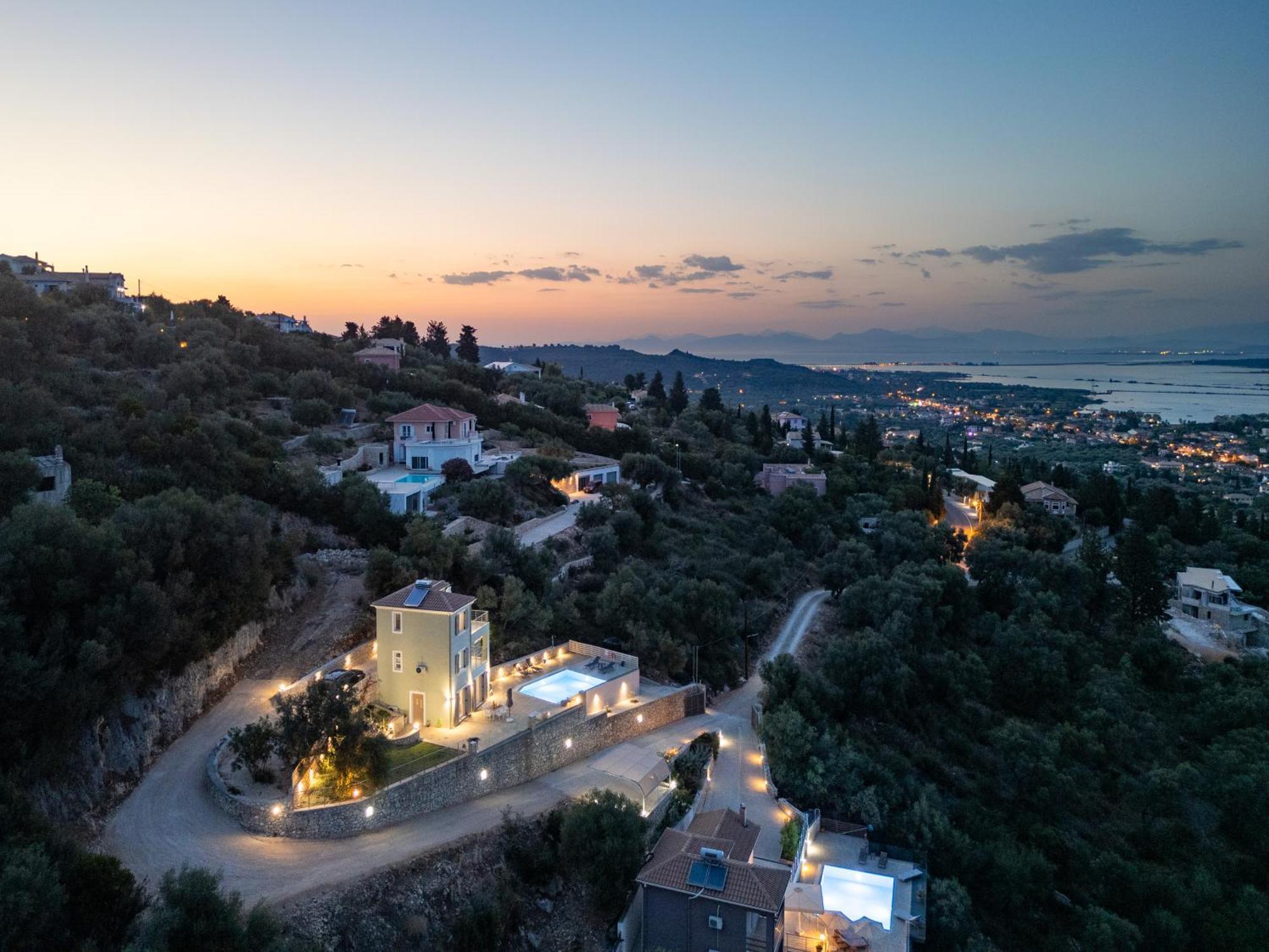 Koumaries Villas Лигия Екстериор снимка