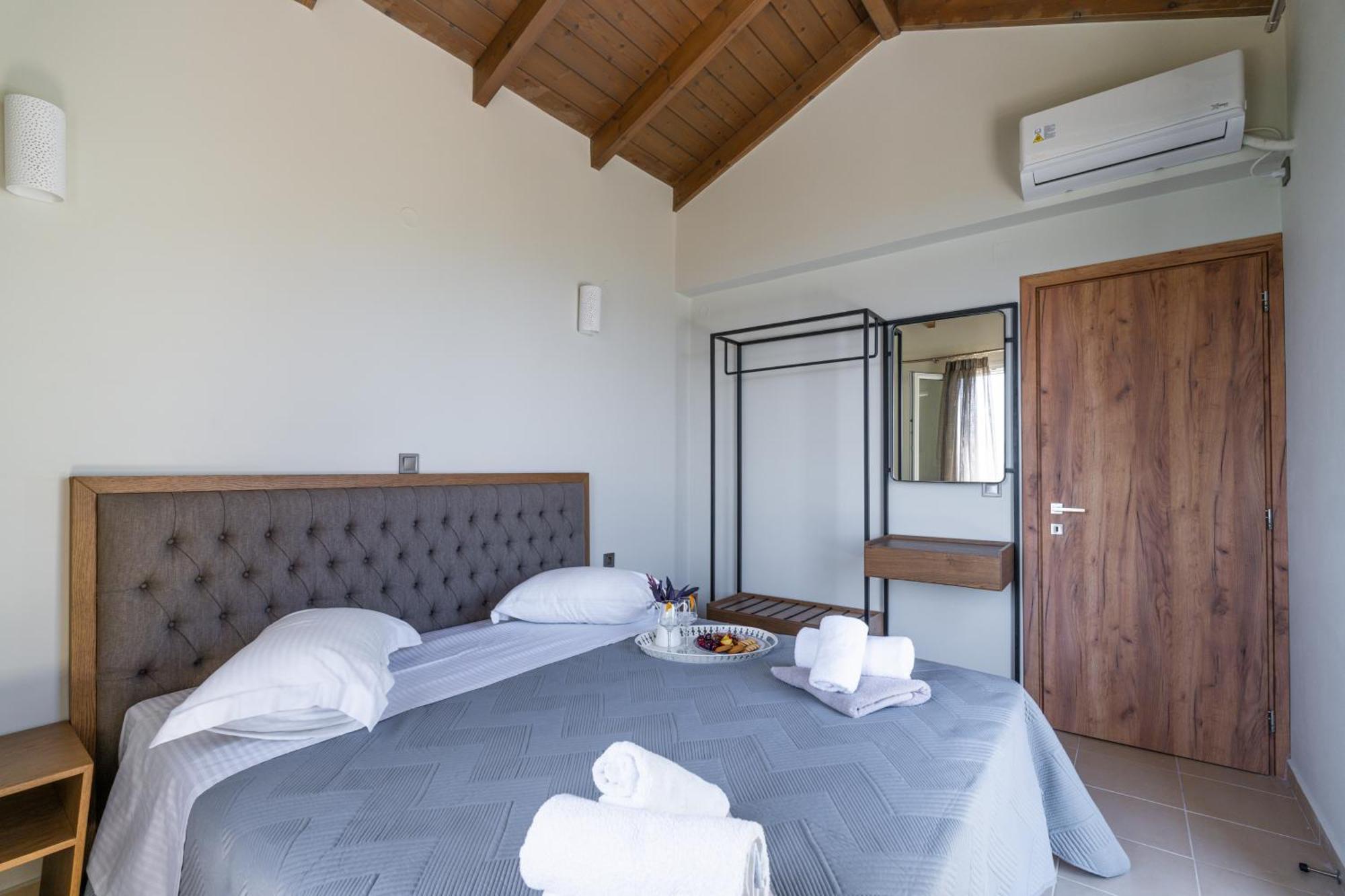 Koumaries Villas Лигия Екстериор снимка