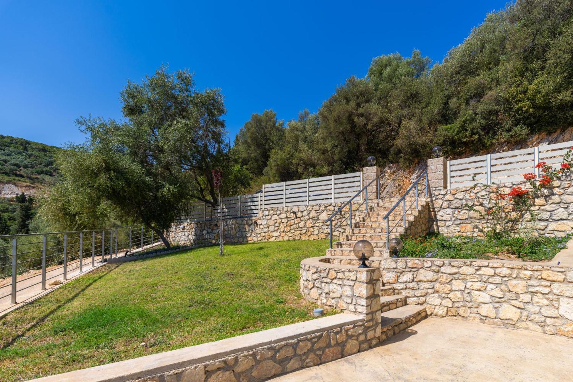 Koumaries Villas Лигия Екстериор снимка